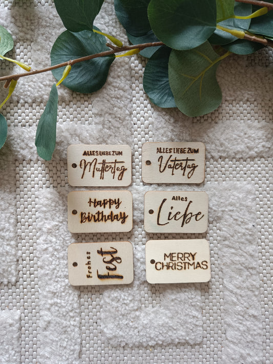 Geschenkanhänger aus Holz