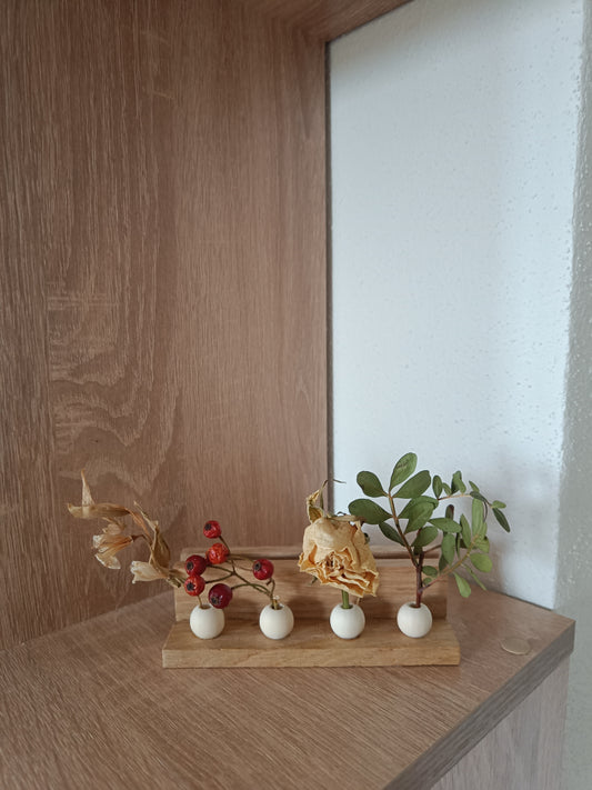 Kartenhalter aus Holz